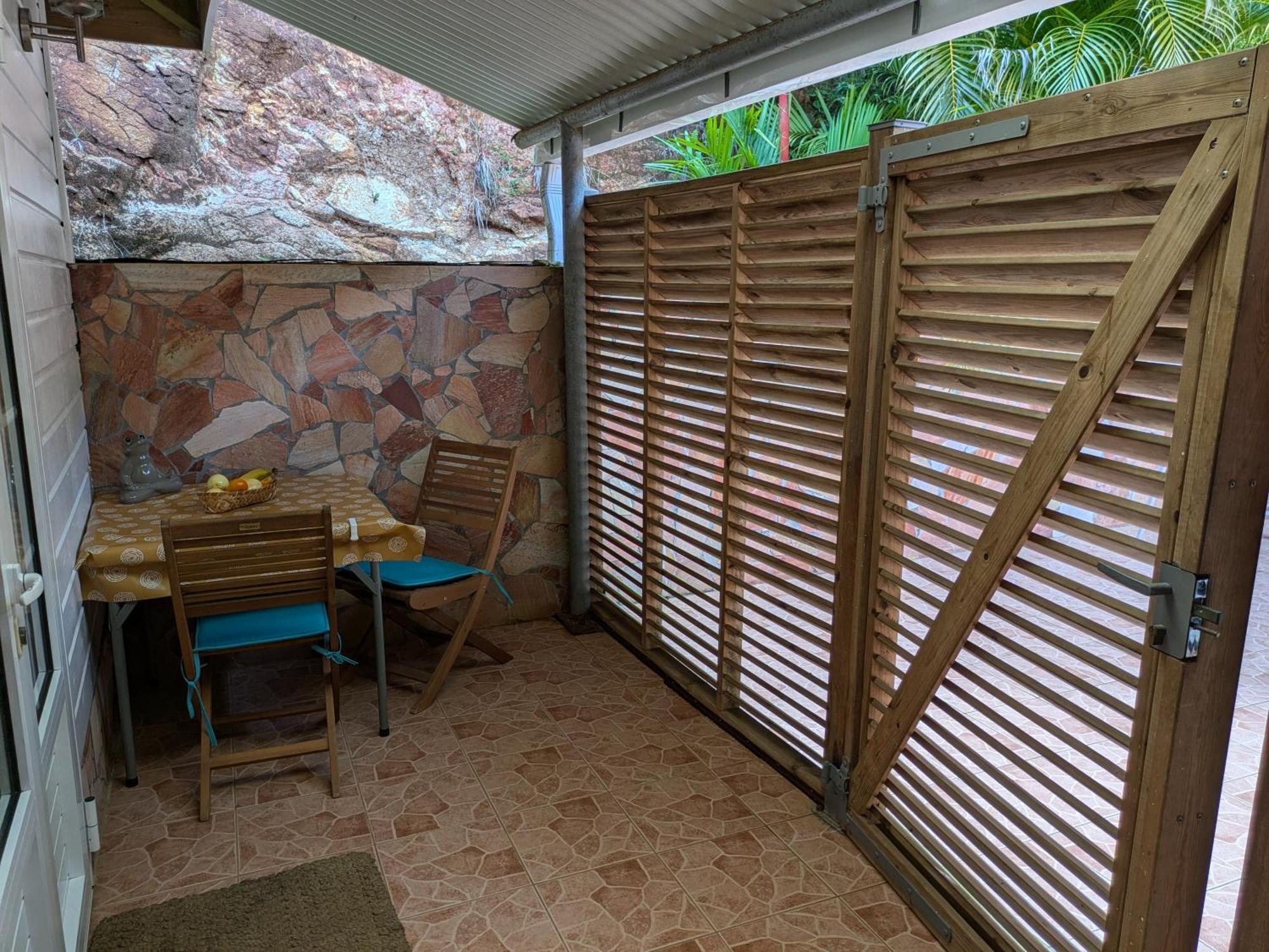Le Marin - Bungalow Classe 3 Etoiles Tb Equipe & Confortable - Escapade En Couple - Paisible & En Toute Discretion - Wi-Fi - Climatisation - Calme & Serenite - Plages Du Sud, Centre De Carenage & Marina Du Marin Proche En Voiture - Acheminement Sur D Екстер'єр фото