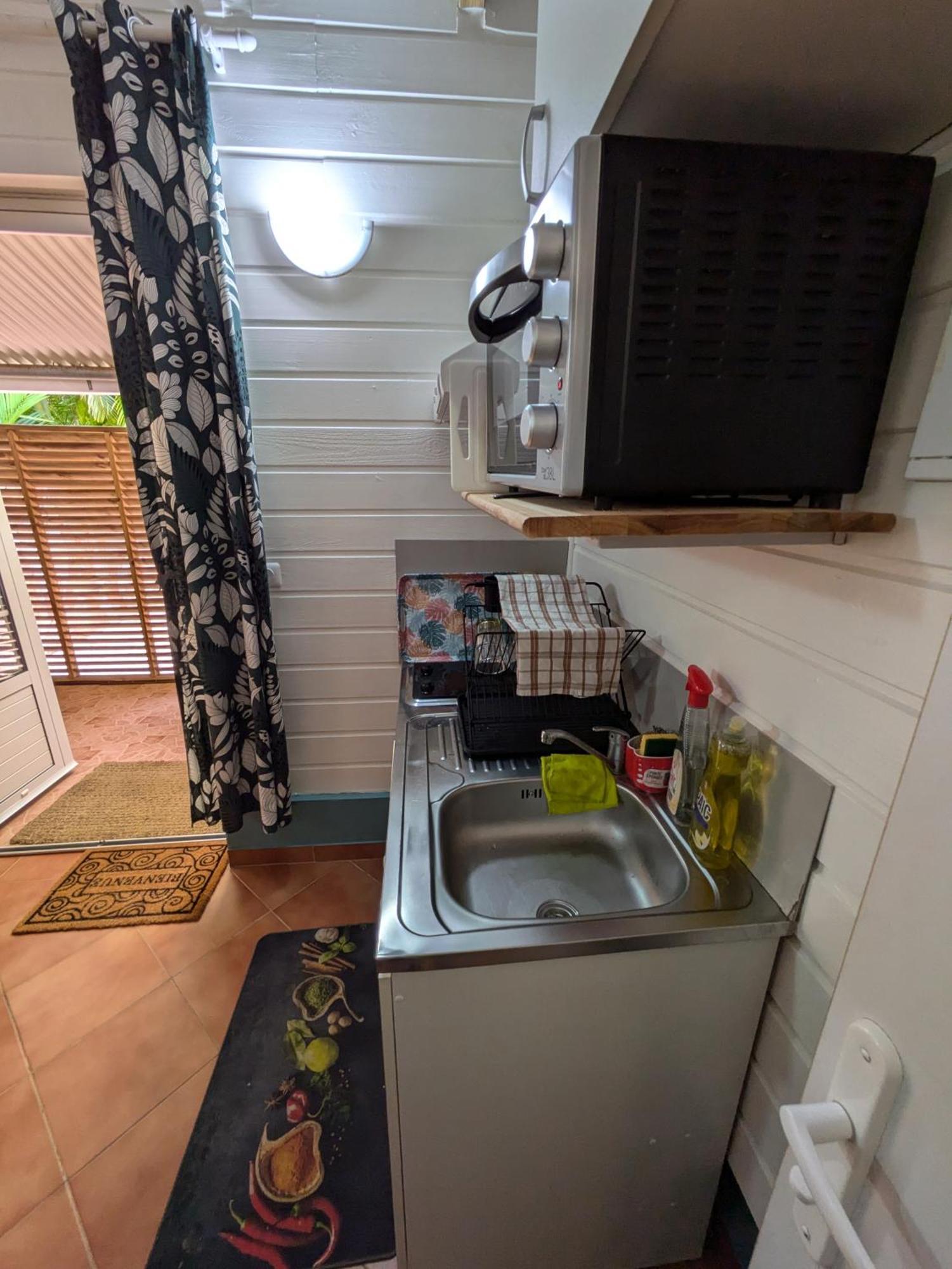 Le Marin - Bungalow Classe 3 Etoiles Tb Equipe & Confortable - Escapade En Couple - Paisible & En Toute Discretion - Wi-Fi - Climatisation - Calme & Serenite - Plages Du Sud, Centre De Carenage & Marina Du Marin Proche En Voiture - Acheminement Sur D Екстер'єр фото